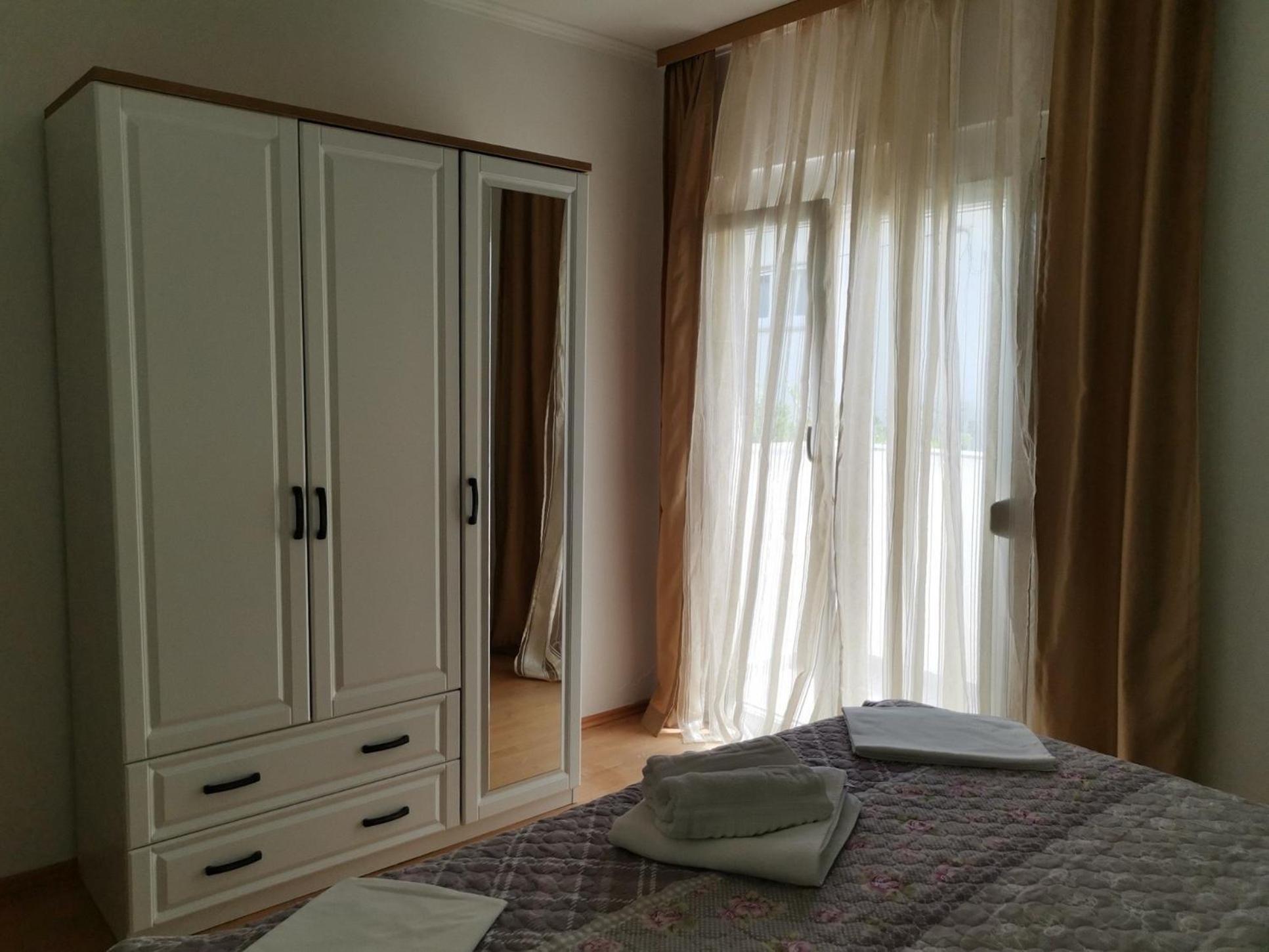 Family Friendly Apartments With A Swimming Pool Supetarska Draga - Donja, Rab - 2019 Habitación foto