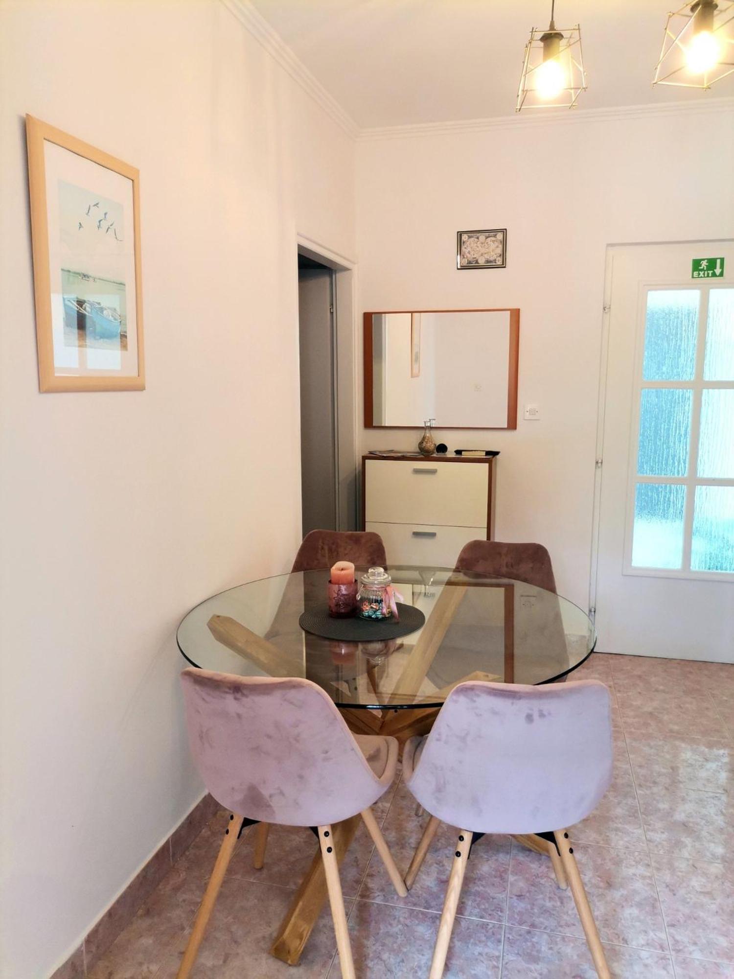 Family Friendly Apartments With A Swimming Pool Supetarska Draga - Donja, Rab - 2019 Habitación foto