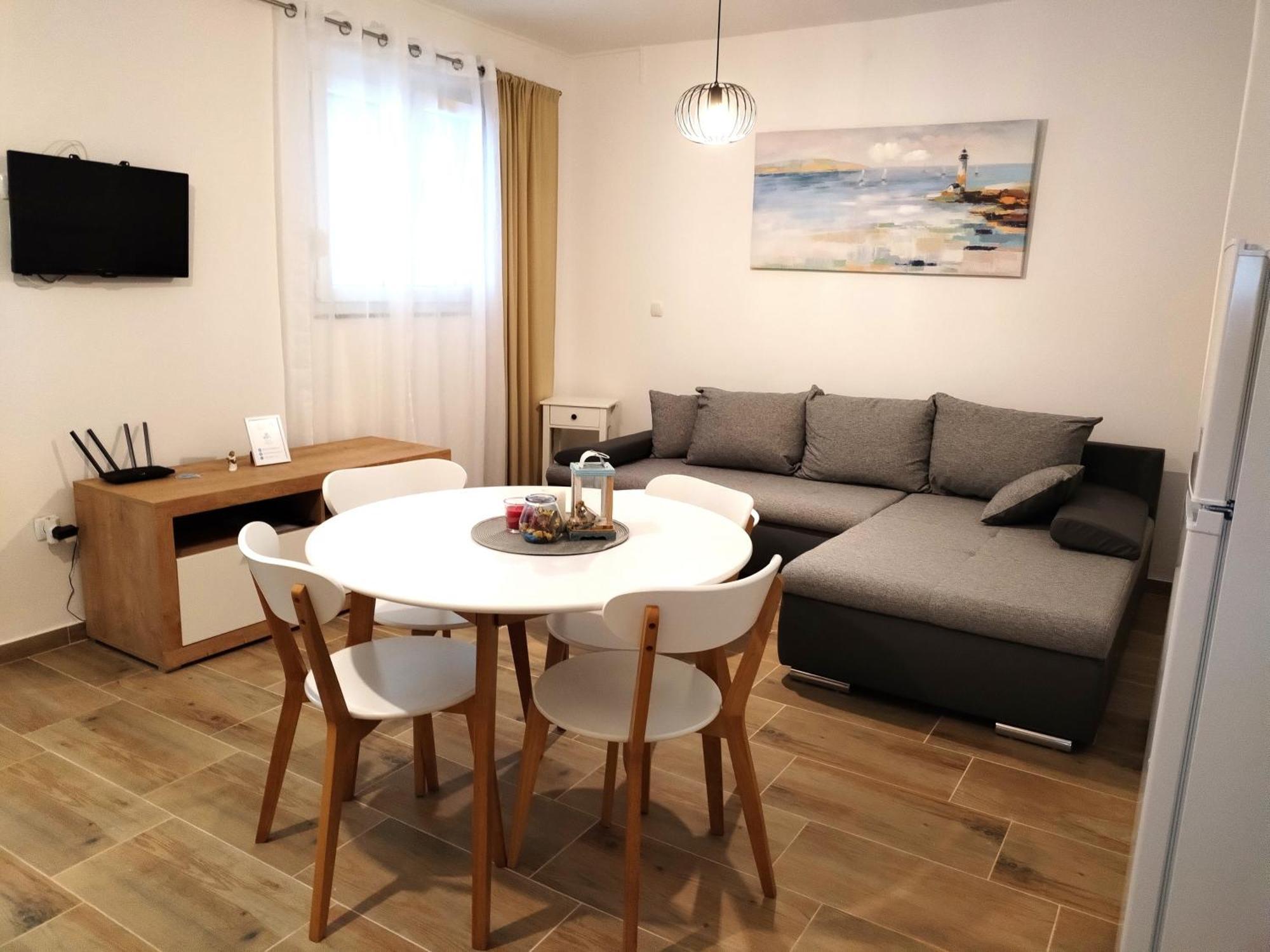 Family Friendly Apartments With A Swimming Pool Supetarska Draga - Donja, Rab - 2019 Exterior foto