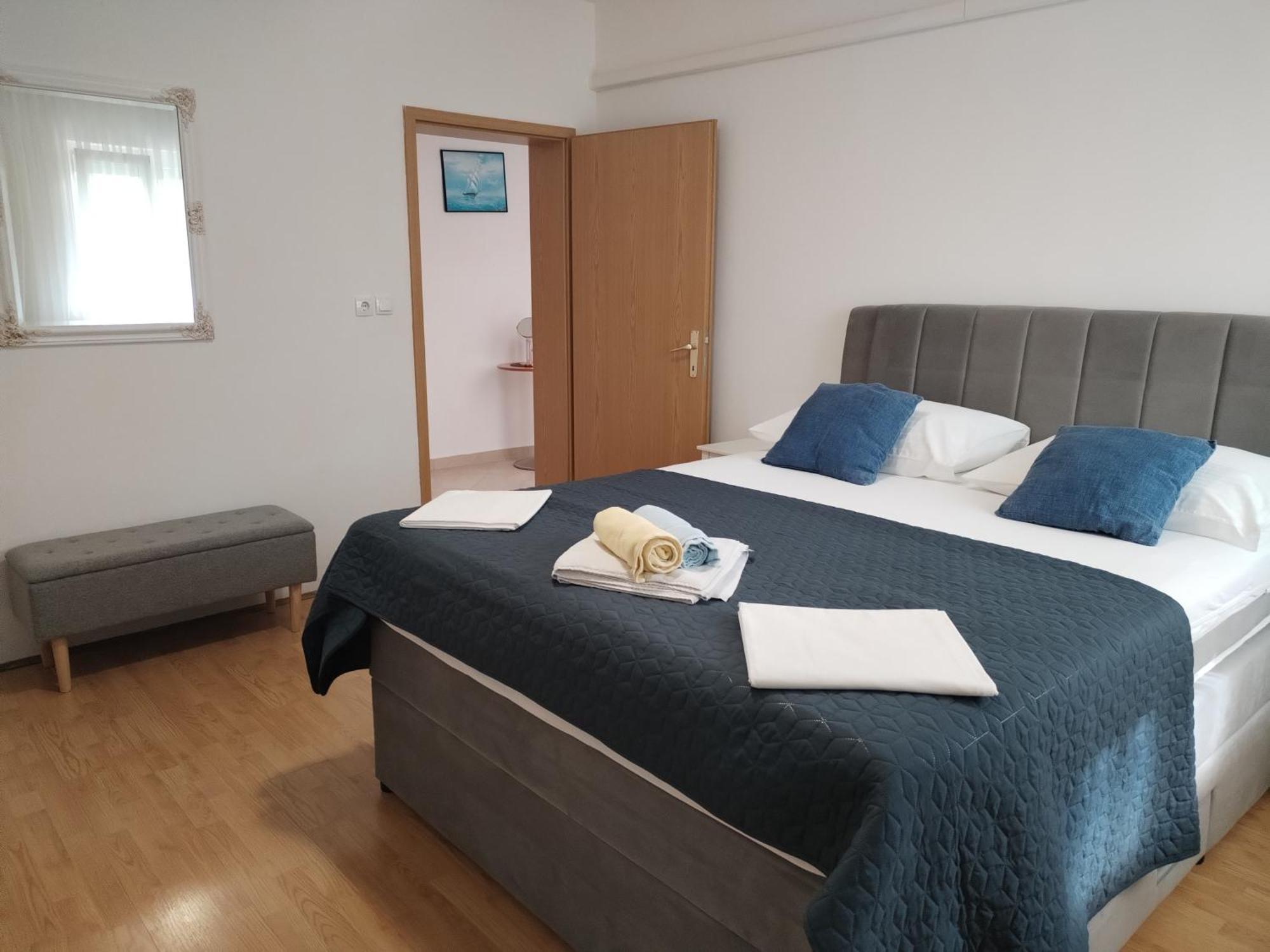 Family Friendly Apartments With A Swimming Pool Supetarska Draga - Donja, Rab - 2019 Exterior foto